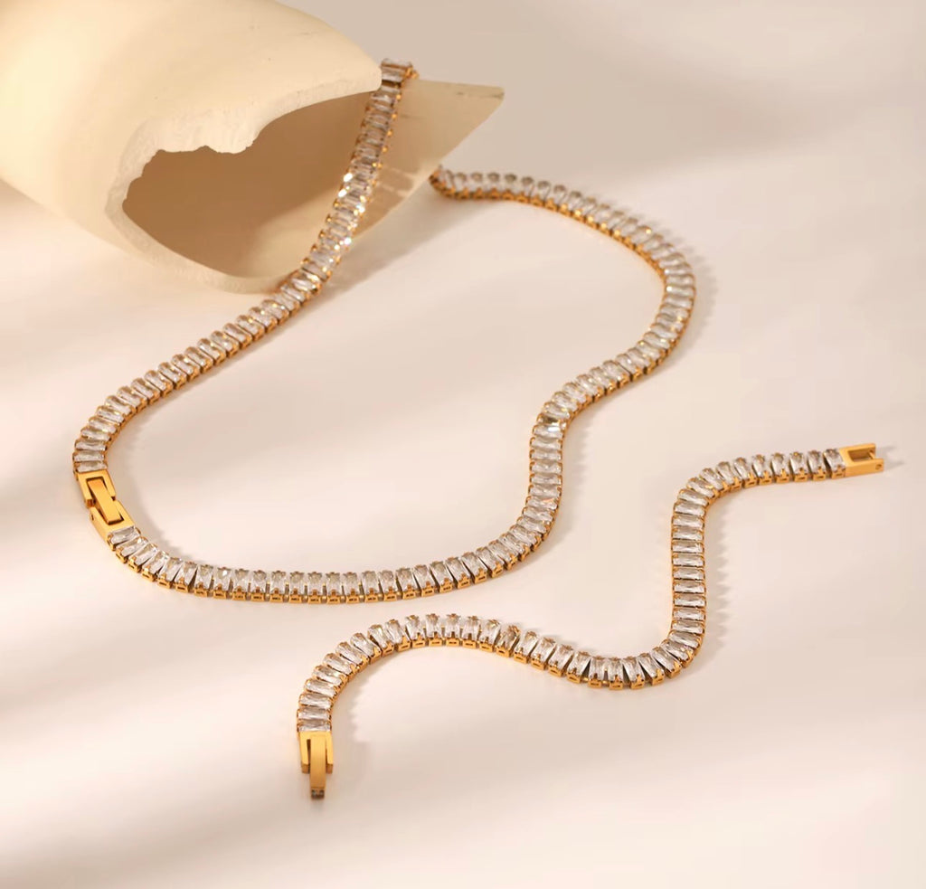 Tick Luxury Tennis Necklace | 18K Gold Plated Steel | JVNXII & CO.