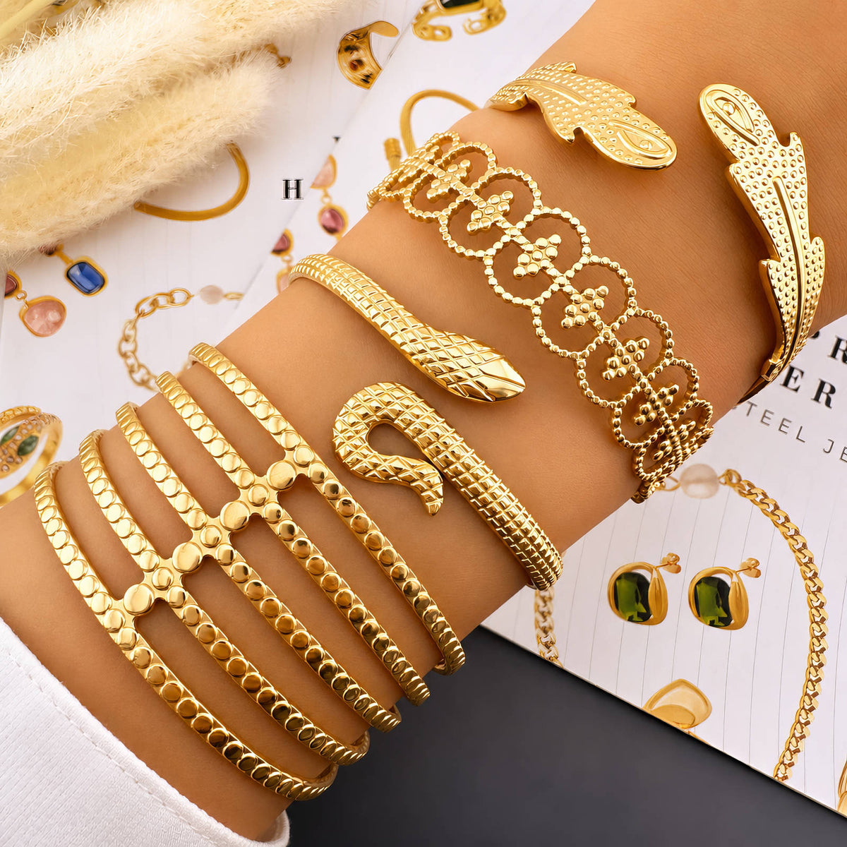 Snake Skin Bracelet | 18K Gold Plated Steel | JVNXII & CO.