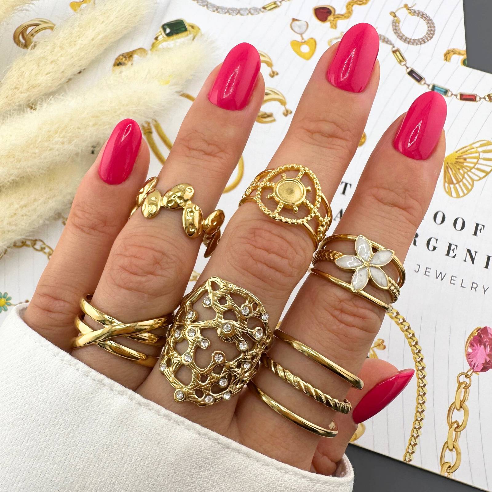 Flower Ring | 18K Gold Plated Steel | JVNXII & CO.