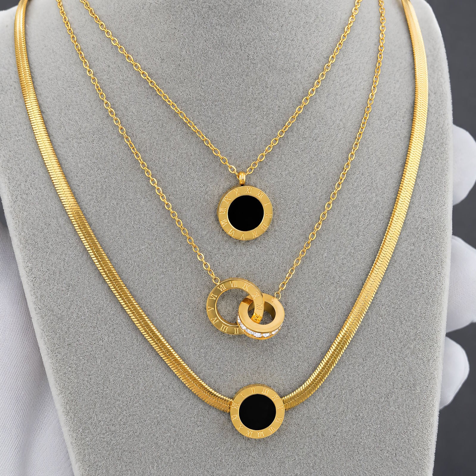 Roman Numerals Interlocking Rings Necklace Multi-Layered Necklace | 18K Gold Plated Steel | JVNXII & CO.