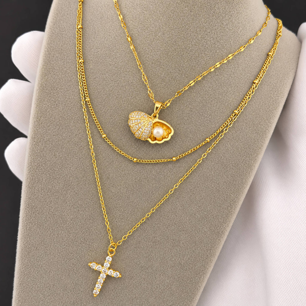 Sea Shell Necklace | 18K Gold Plated Steel | JVNXII & CO.
