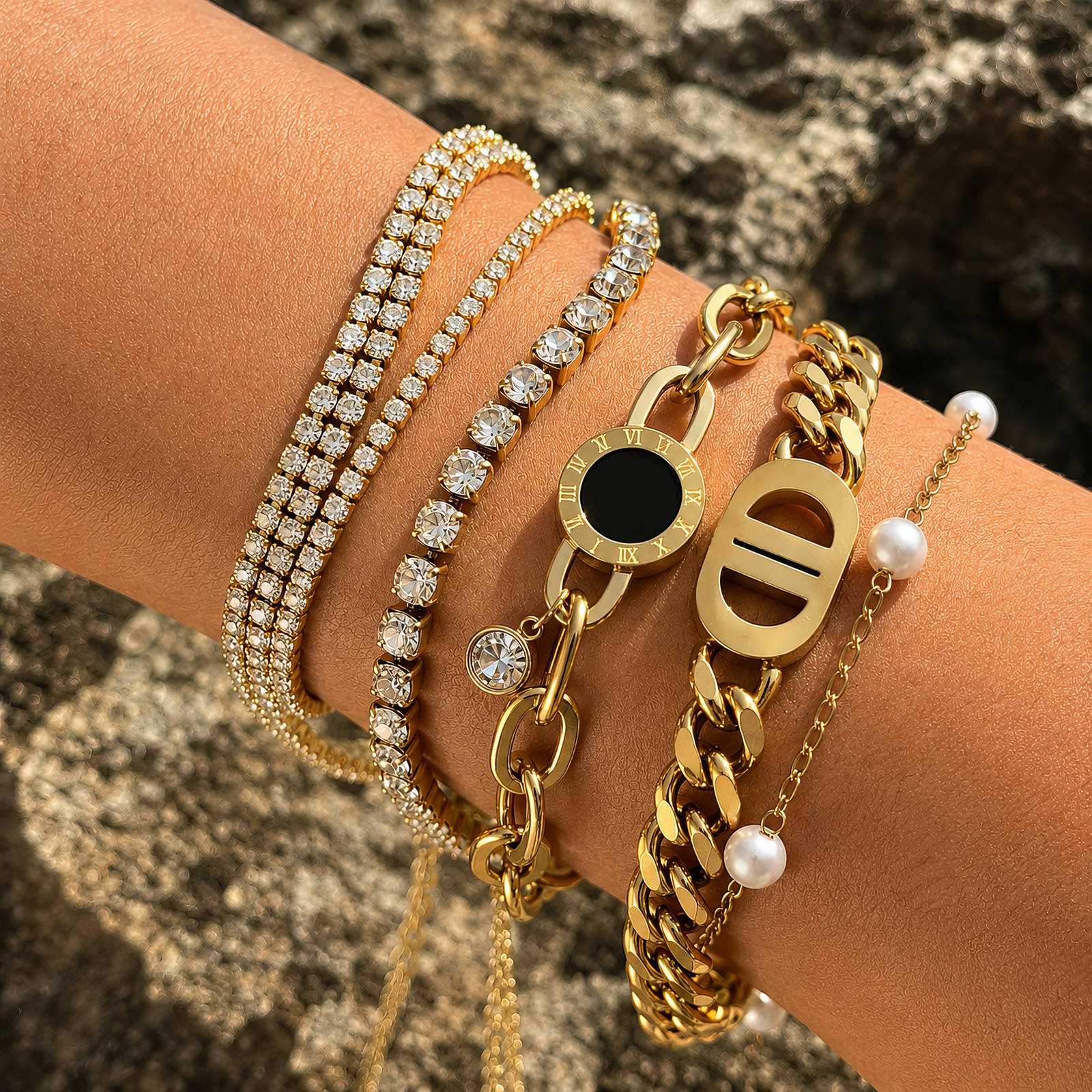 Trendy Tennis Bracelet | 18K Gold Plated Steel | JVNXII & CO.